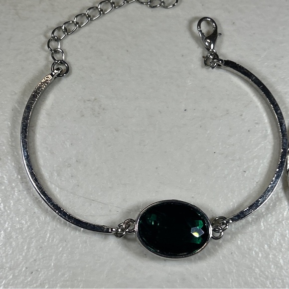 Lot of 2 Fashion Jewelry Bracelets Emerald Color on Silver/ Ruby Color on Silver - Picture 2 of 7